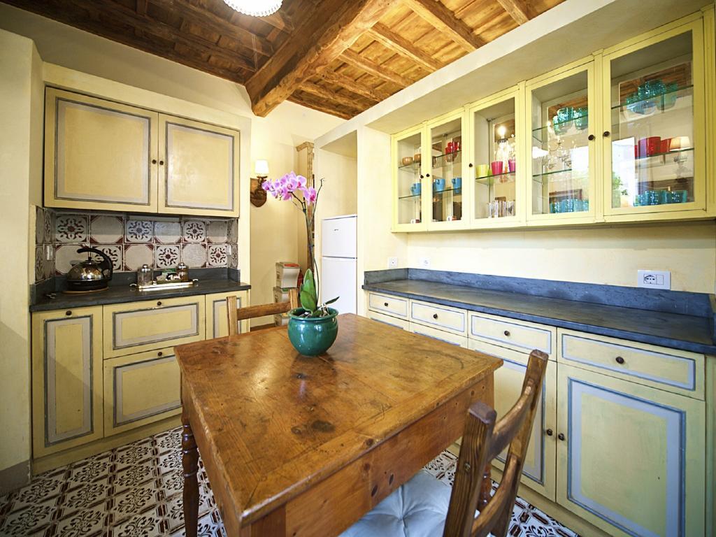 Charming Trastevere Apartment Roma Exterior foto