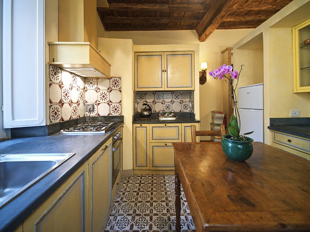 Charming Trastevere Apartment Roma Exterior foto